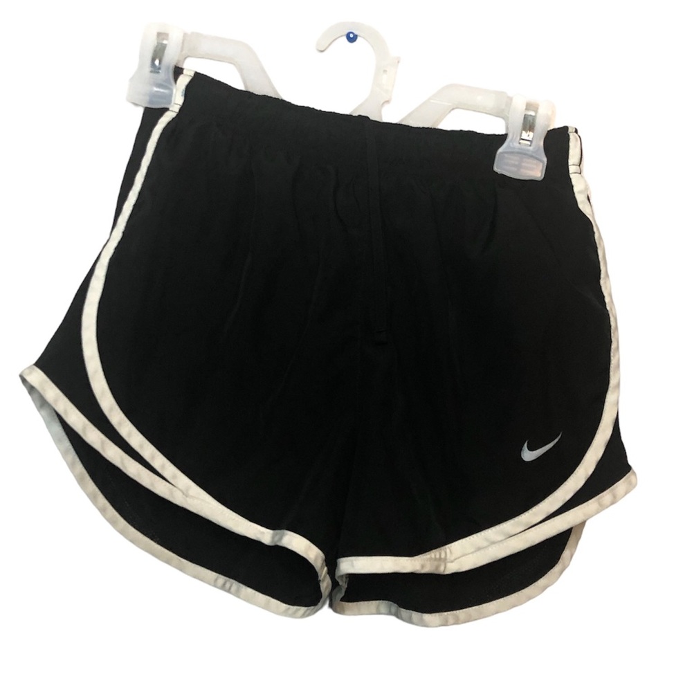 Nike Dri Fit Women Running Shorts Size small